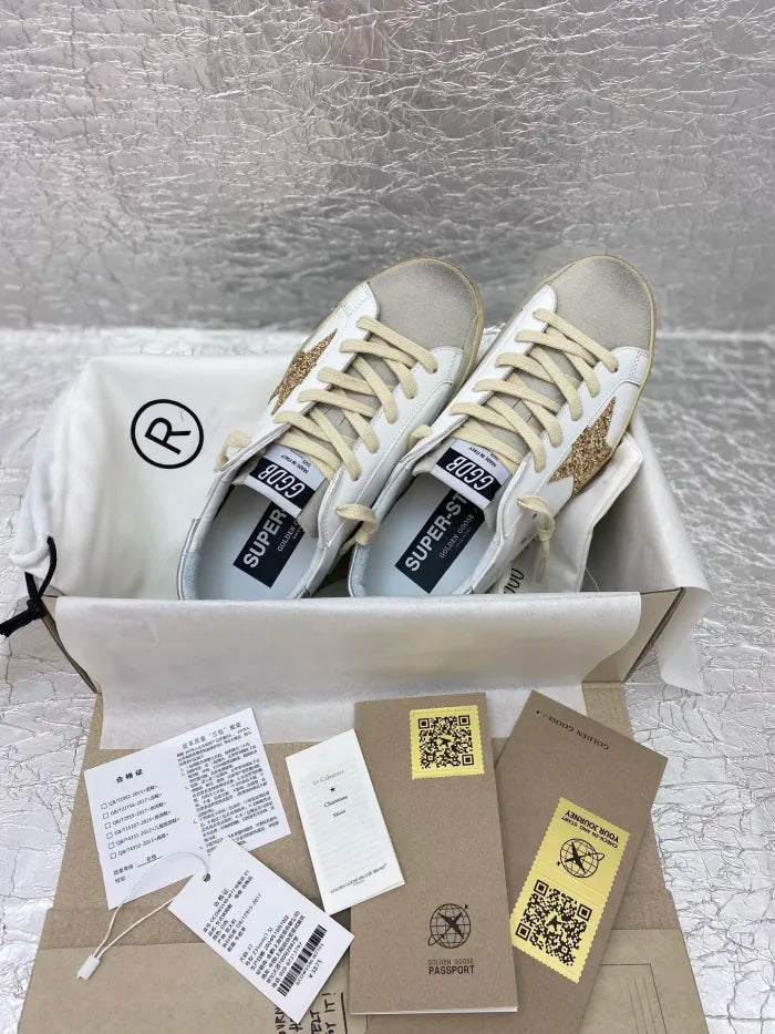 SNEAKERS 24