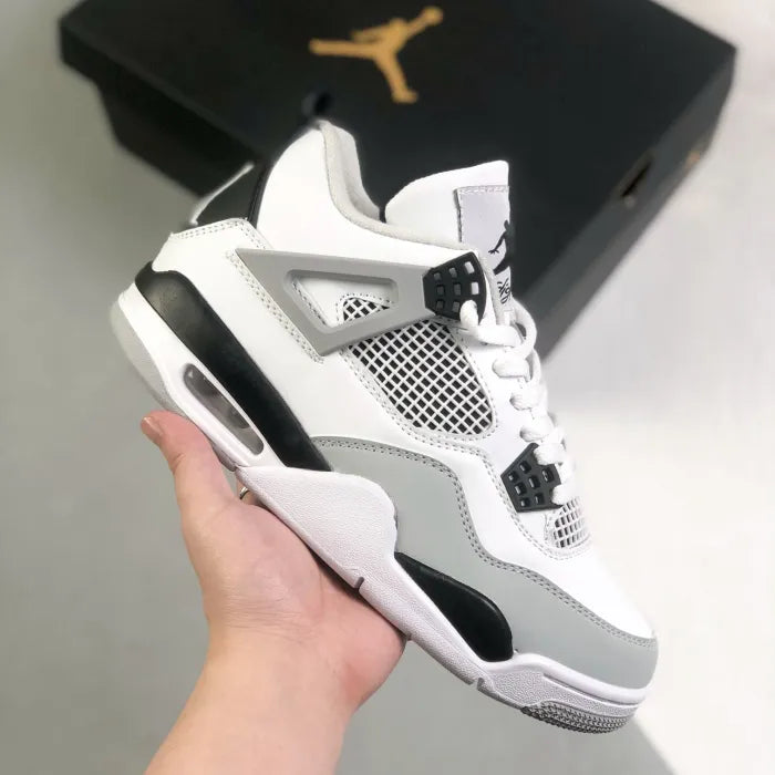 N - SNEAKERS