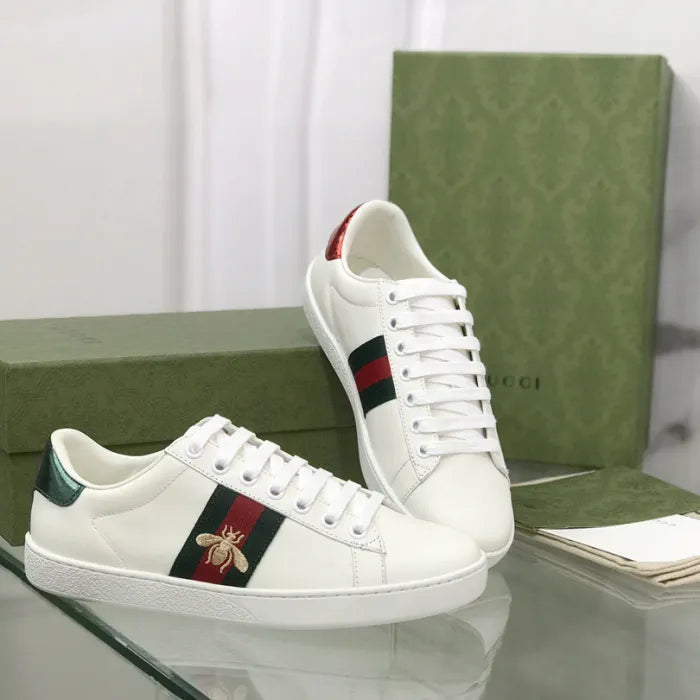 SNEAKERS 20