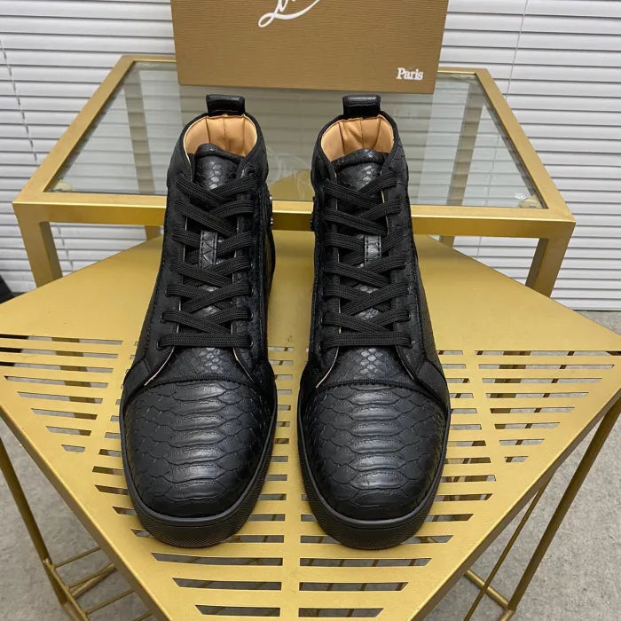 C - SNEAKERS
