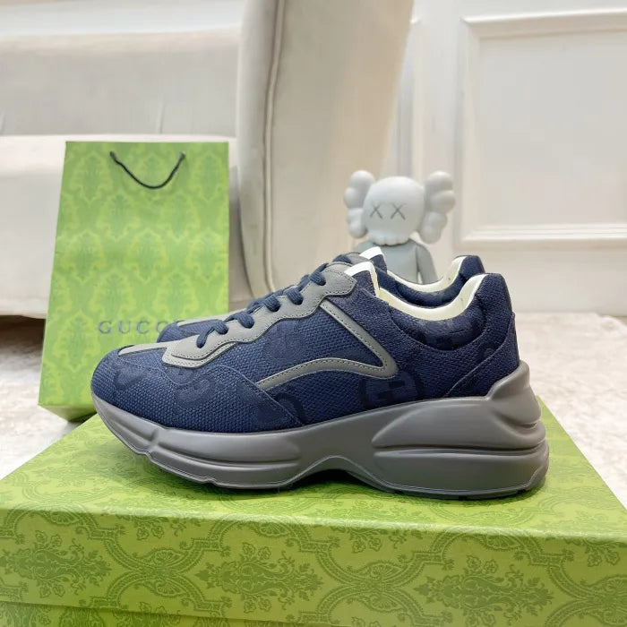 SNEAKERS 06