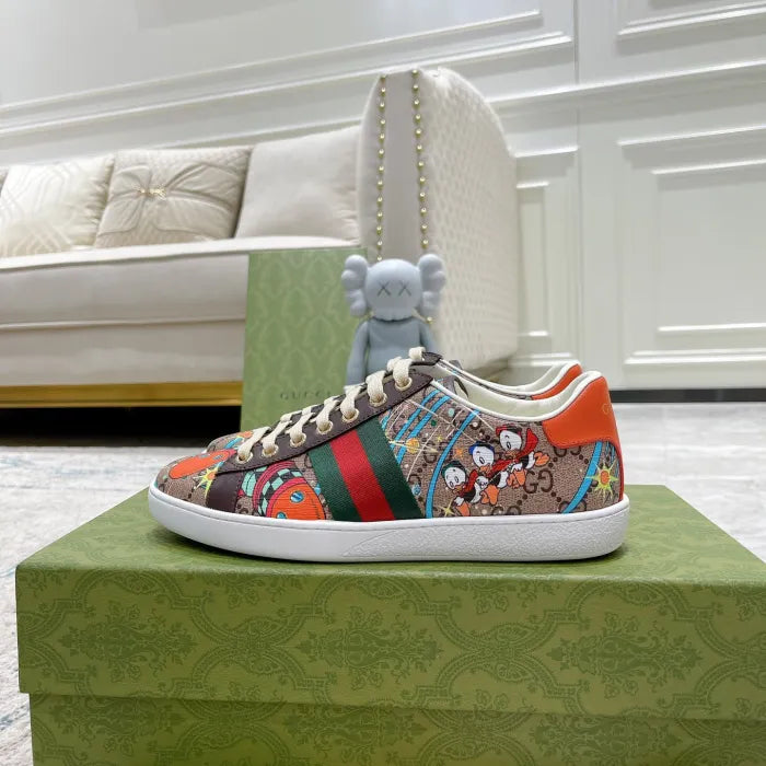 SNEAKERS 15