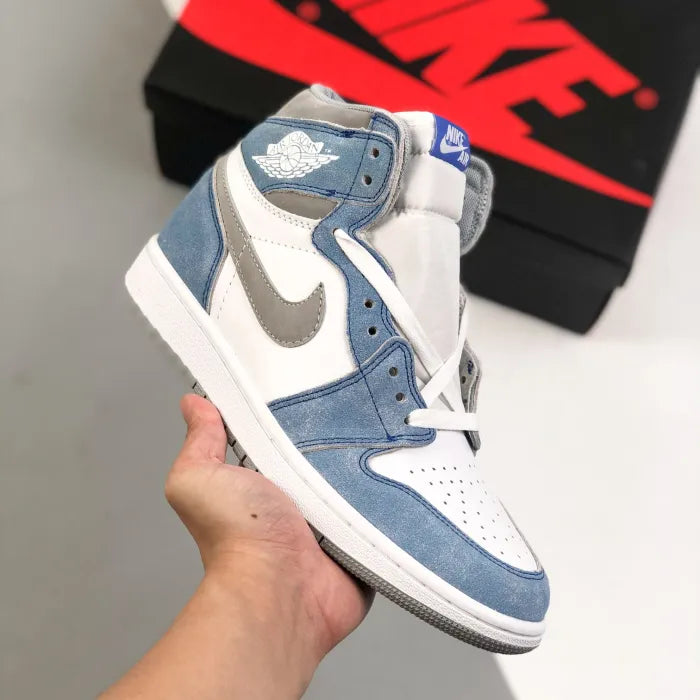 N - SNEAKERS