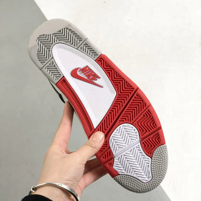 N - SNEAKERS