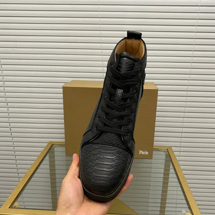 C - SNEAKERS