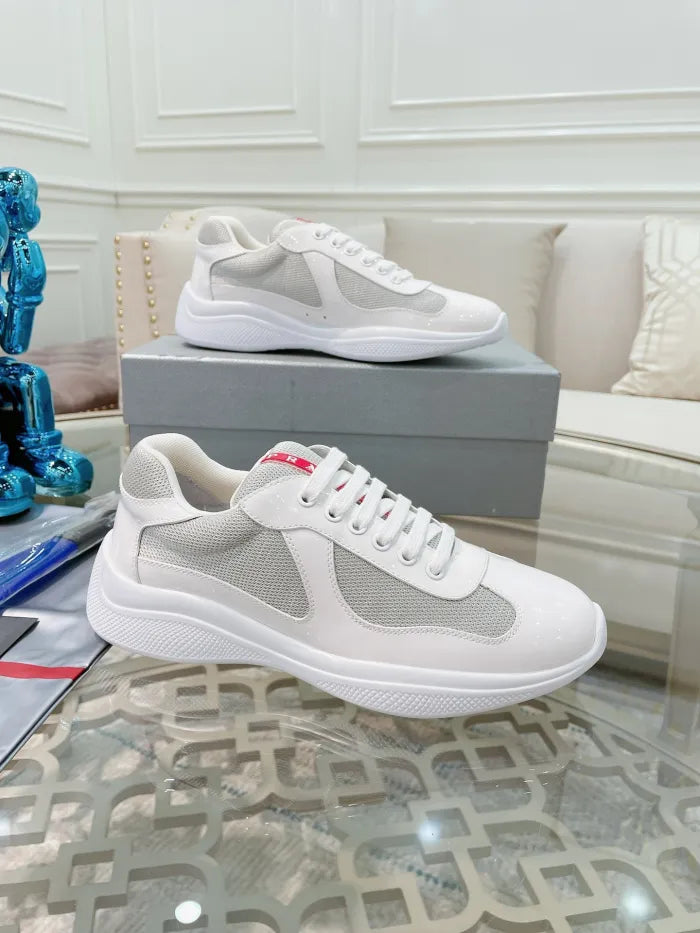 P - SNEAKERS