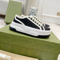 SNEAKERS 04
