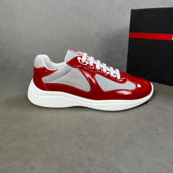 P - SNEAKERS
