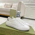 SNEAKERS 21