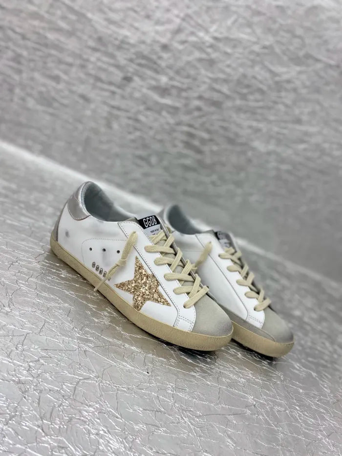 SNEAKERS 24