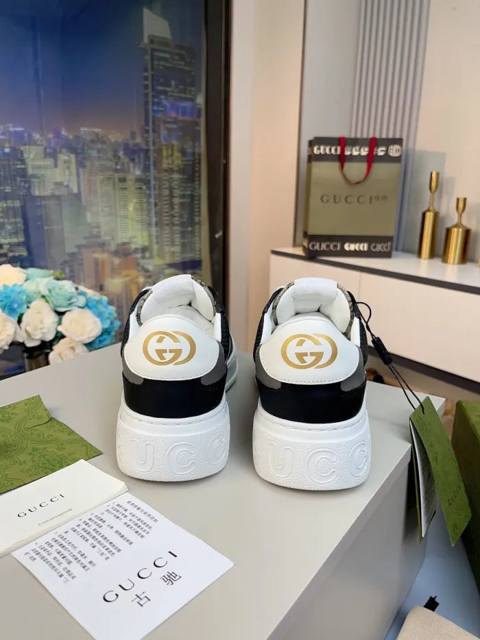 SNEAKERS 27