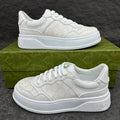 SNEAKERS 05