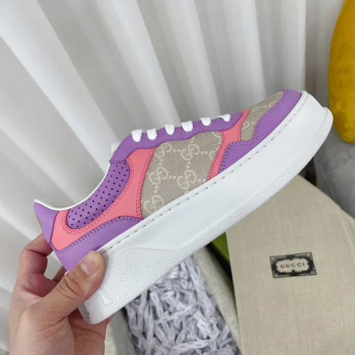 SNEAKERS 23