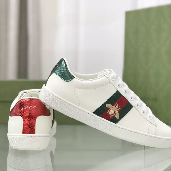 SNEAKERS 20