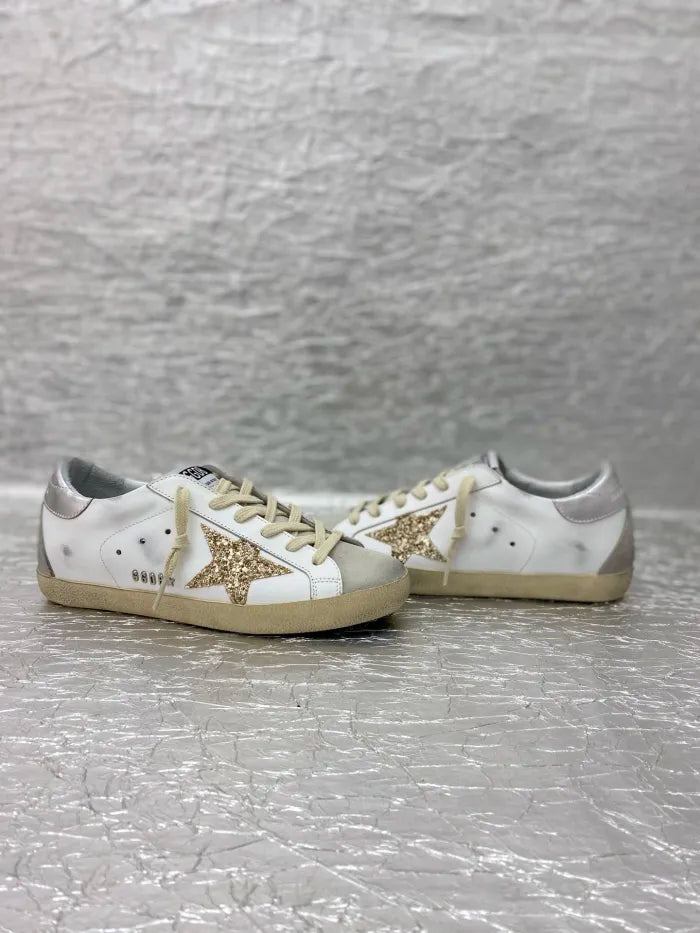 SNEAKERS 24