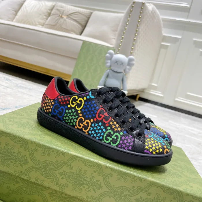 SNEAKERS 16