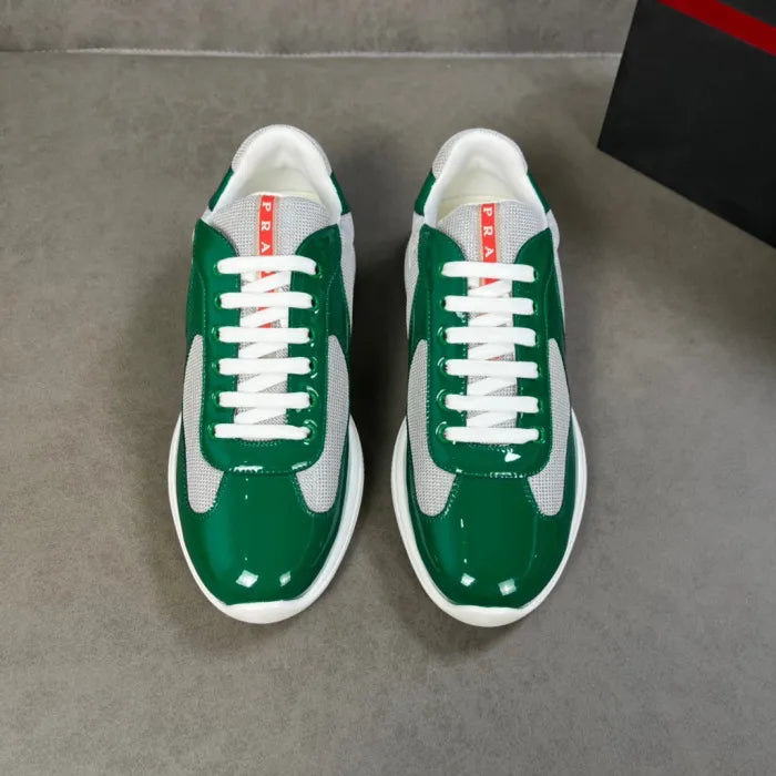 P - SNEAKERS