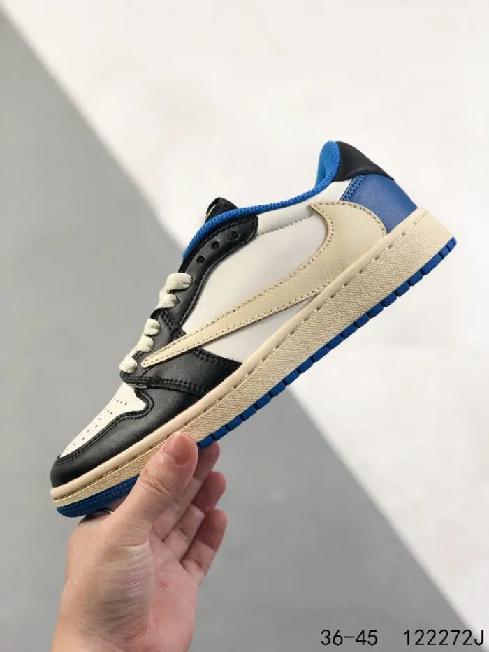 N - SNEAKERS