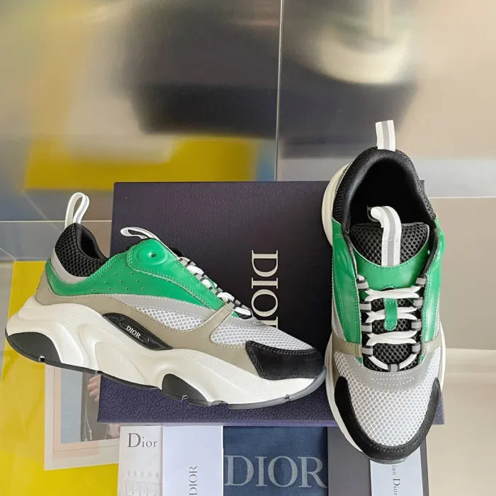 D - SNEAKERS