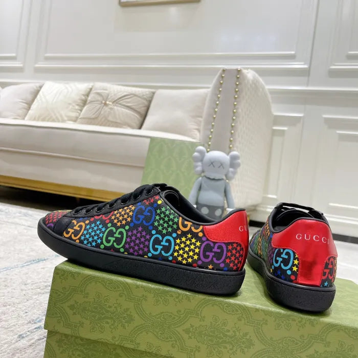 SNEAKERS 16