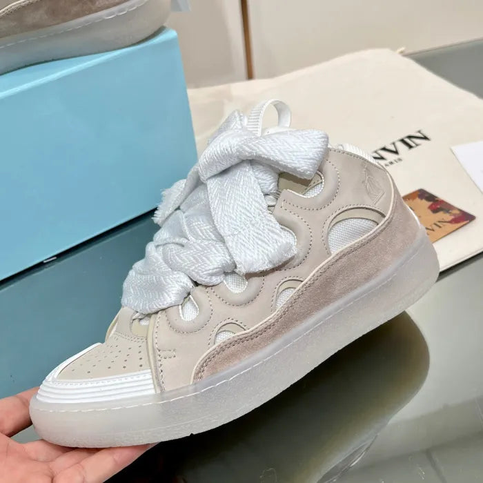 L - SNEAKERS