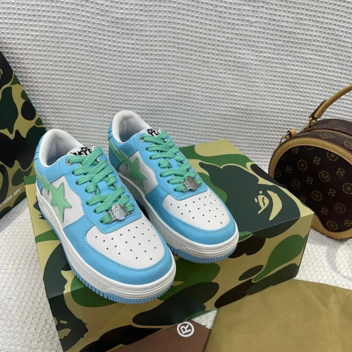 B - SNEAKERS