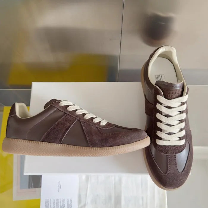 M - SNEAKERS