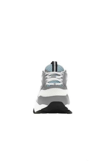 TWENTY TWO - SNEAKERS