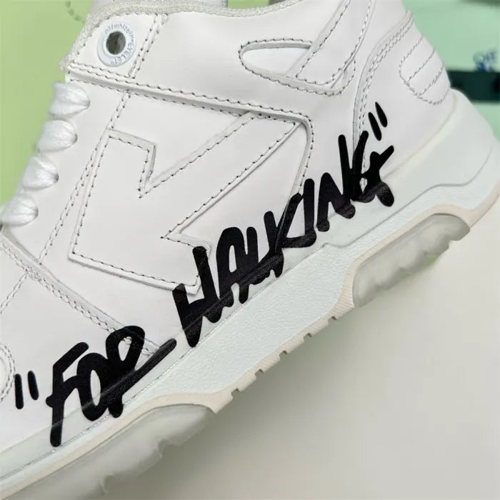 O - SNEAKERS