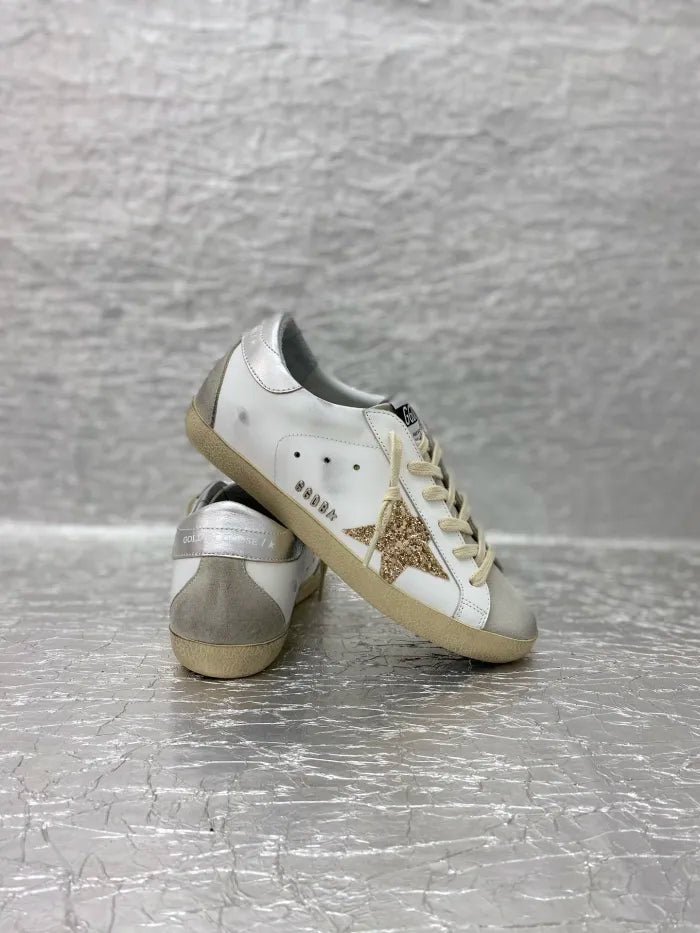 SNEAKERS 24
