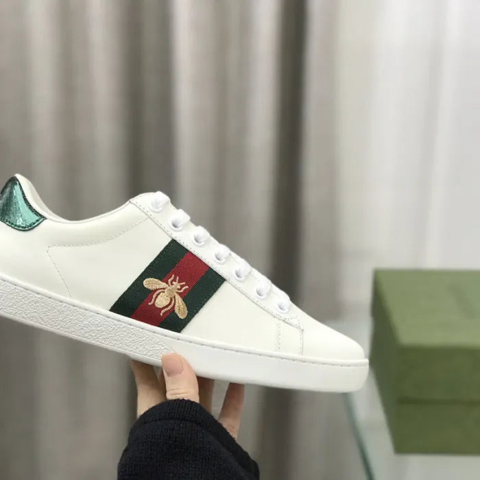 SNEAKERS 20
