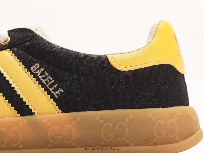SNEAKERS 21