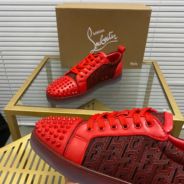 C - SNEAKERS