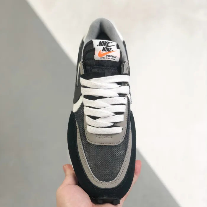 N - SNEAKERS