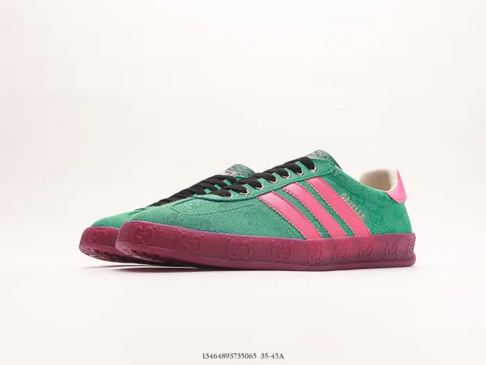 SNEAKERS 21