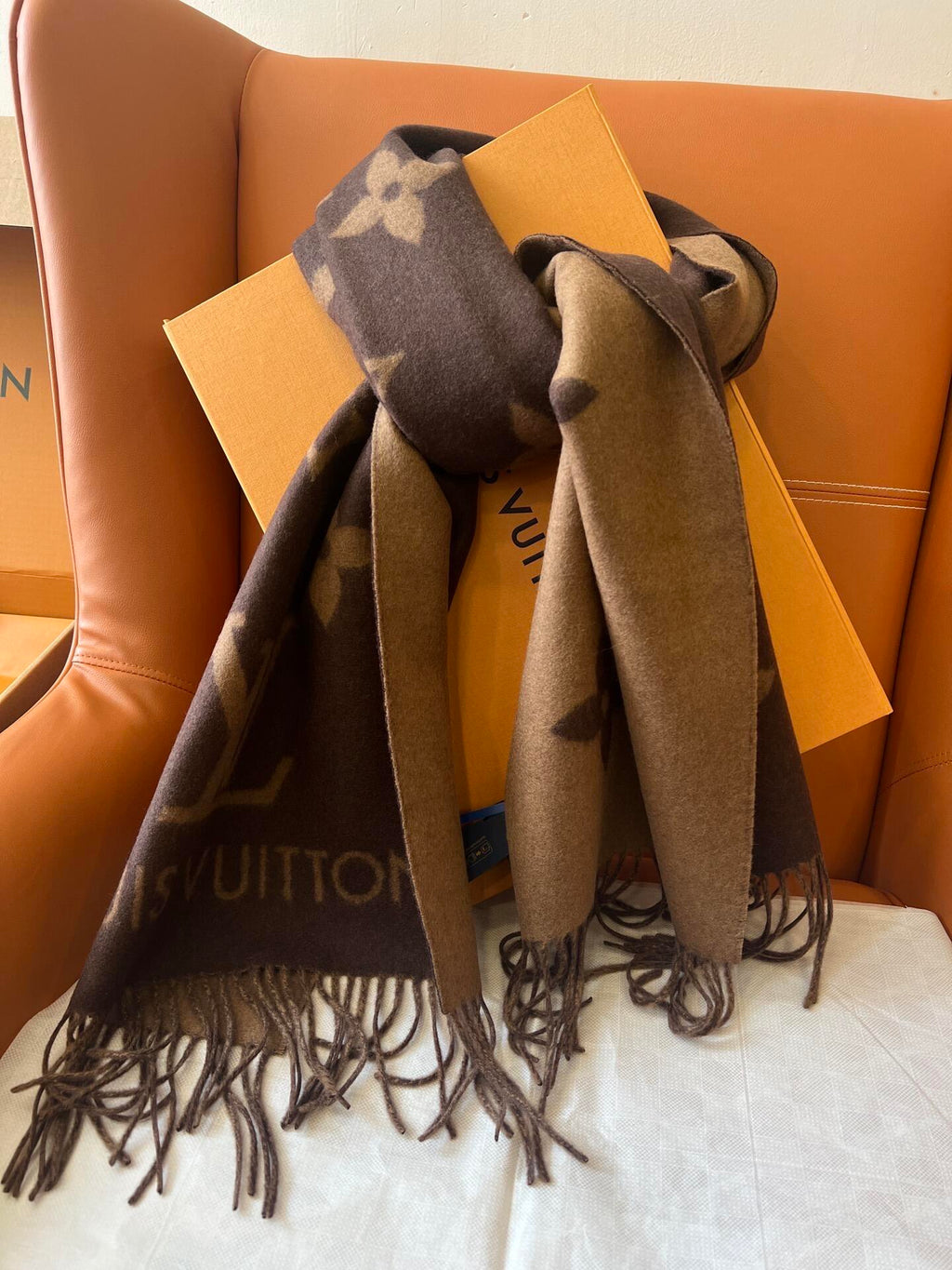 Brown tone full print texture knitted scarf, retro style gift box shawl
