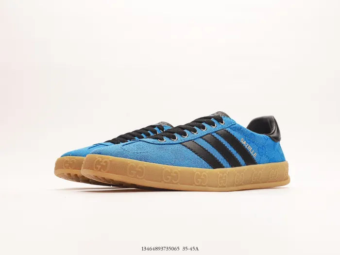 SNEAKERS 21