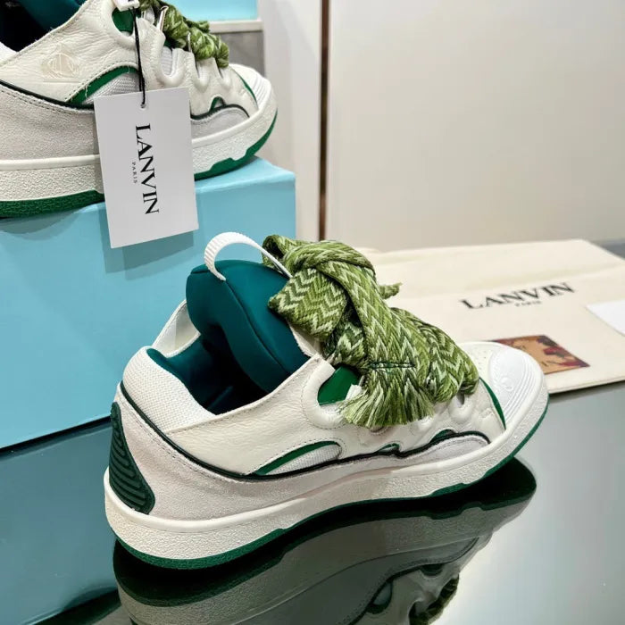 L - SNEAKERS